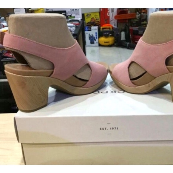 Rockport Vivianne Heeled Sandals Cutout SL Womens, Size 5 - NEW - Picture 2 of 6